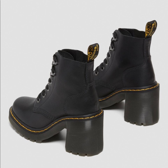 DR MARTENS SANDAL LEATHER LACE UP FLARED HEELS BOOT Size: 8 - Picture 6 of 6